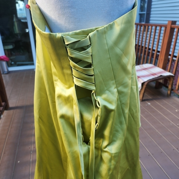 Alfred Angelo green Floor Length Strapples Satin gown fit XL + - Picture 12 of 15